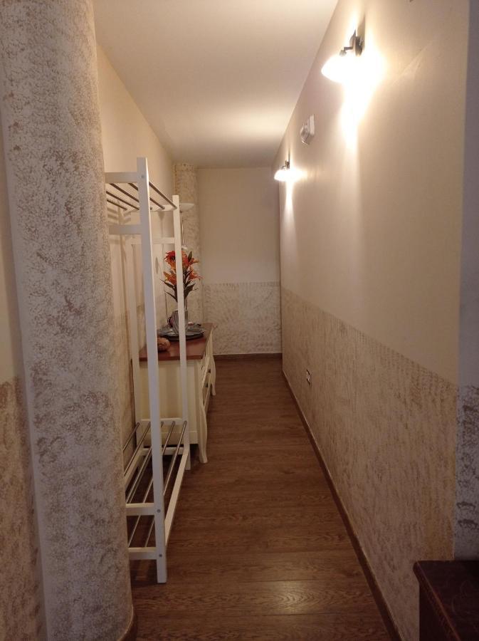 Hotel Rural Val Dos Pigarros Lubian ภายนอก รูปภาพ